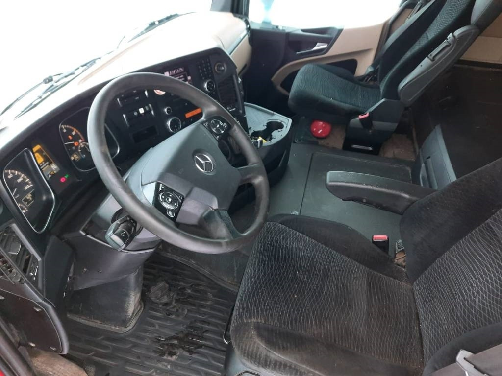 Mercedes-Benz Actros 2545  - شاحنة بهيكل معدني للمقصورة: صورة 5 Mercedes-Benz Actros 2545  - شاحنة بهيكل معدني للمقصورة: صورة 5