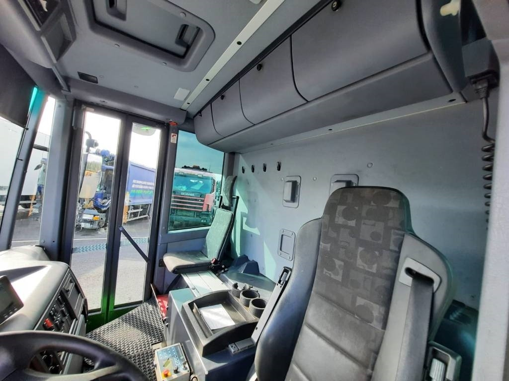 تأجير Mercedes-Benz Econic 2633  Mercedes-Benz Econic 2633: صورة 7