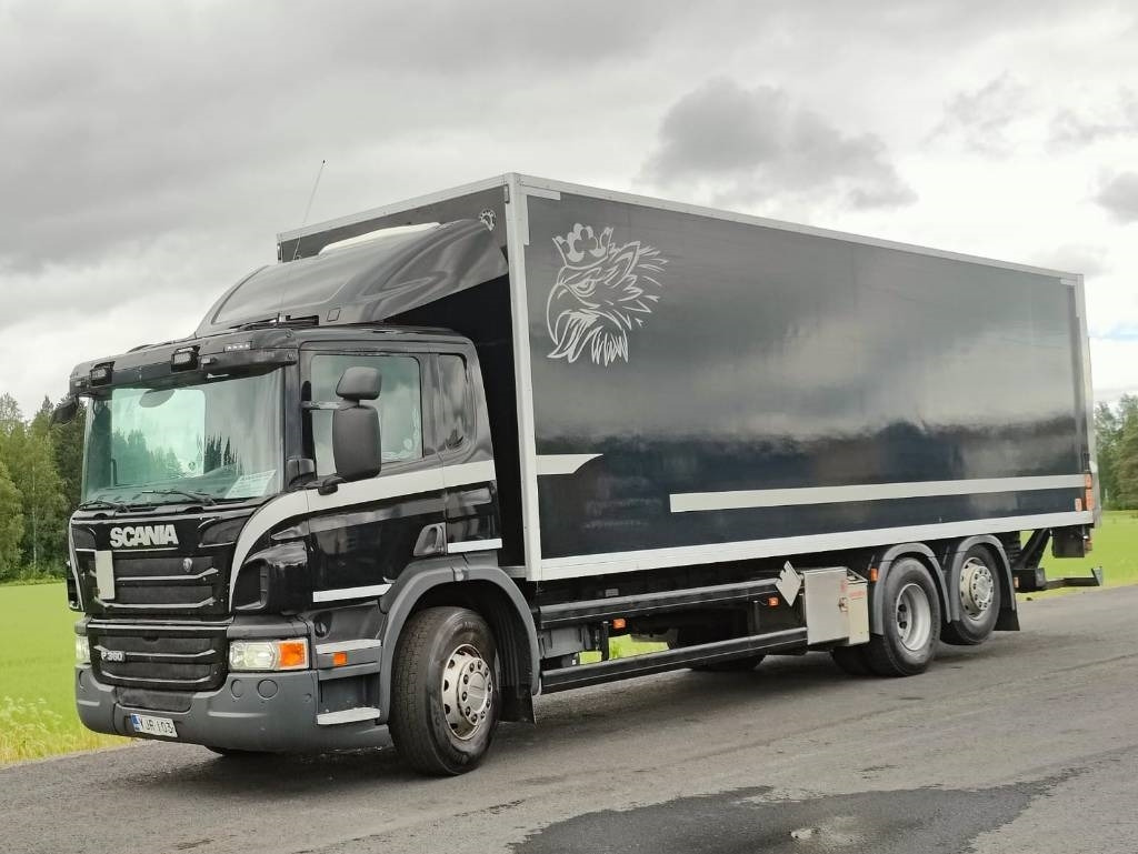 Scania P 360 - شاحنة صندوقية: صورة 1 Scania P 360 - شاحنة صندوقية: صورة 1