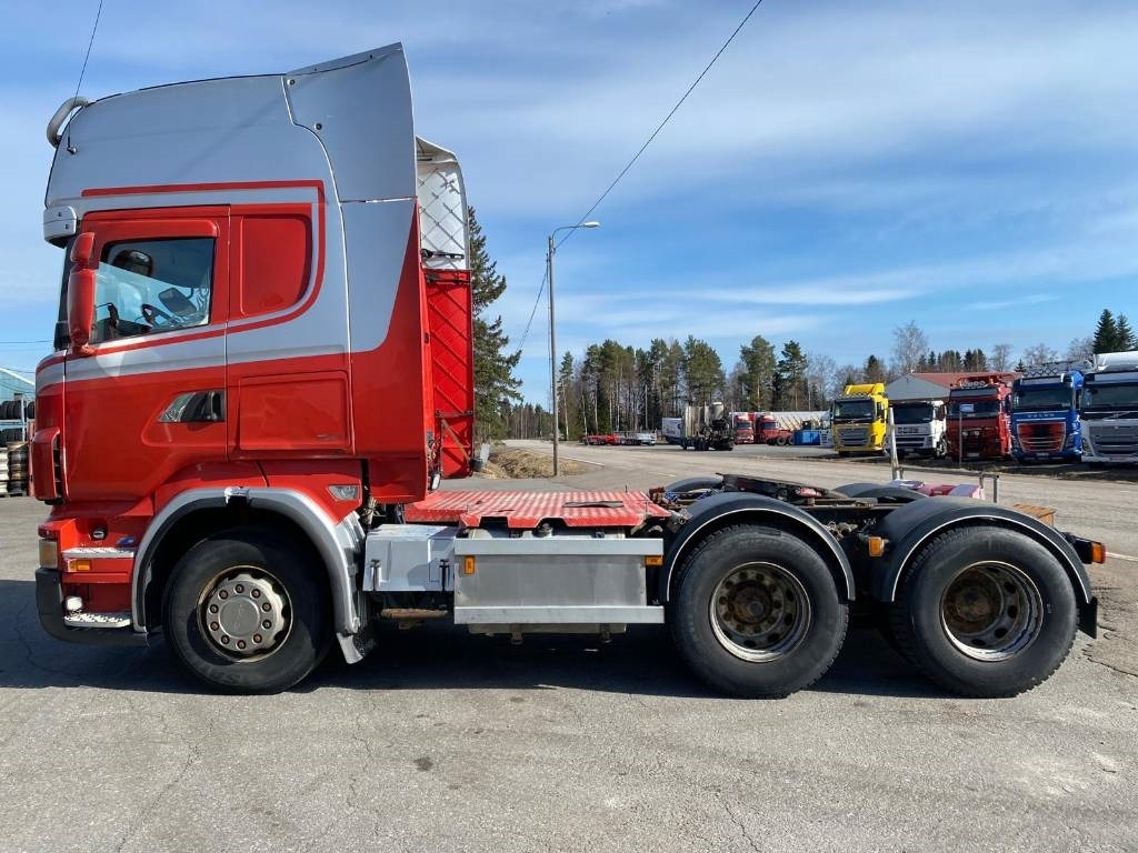 Scania R 560 - مقطورة السحب: صورة 5 Scania R 560 - مقطورة السحب: صورة 5