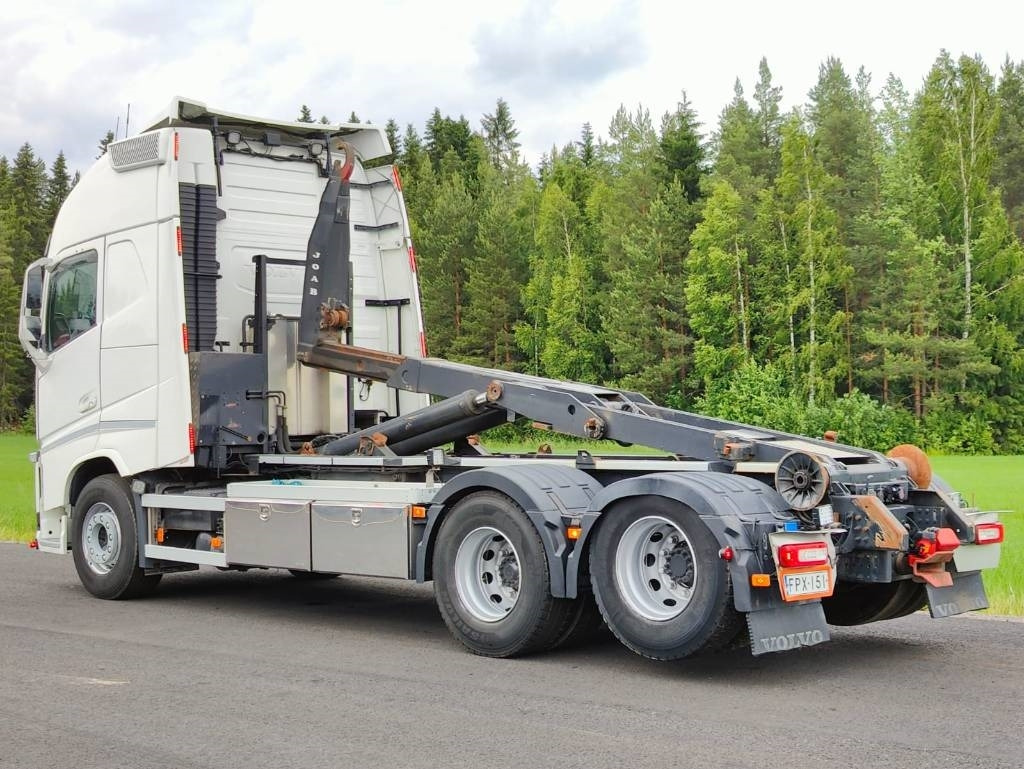 Volvo FH 540 - شاحنة برافعة خطافية: صورة 4 Volvo FH 540 - شاحنة برافعة خطافية: صورة 4