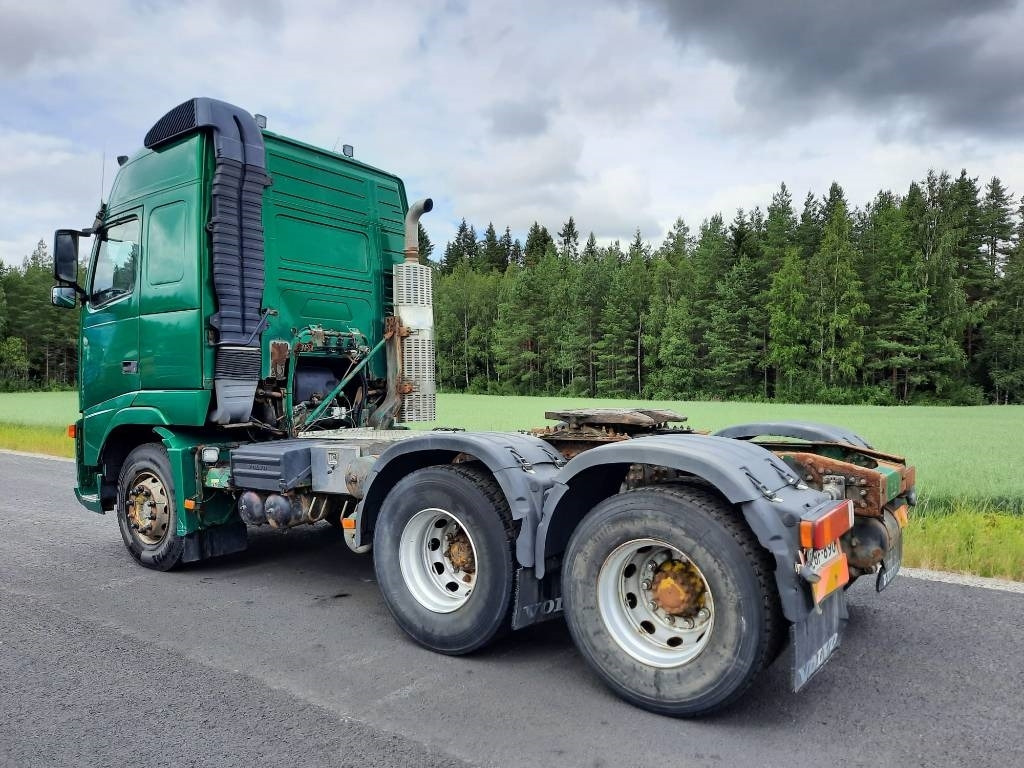 Volvo FH12 460 - مقطورة السحب: صورة 3 Volvo FH12 460 - مقطورة السحب: صورة 3