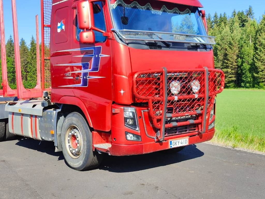 Volvo FH16 - شاحنة قطع الأشجار: صورة 5 Volvo FH16 - شاحنة قطع الأشجار: صورة 5