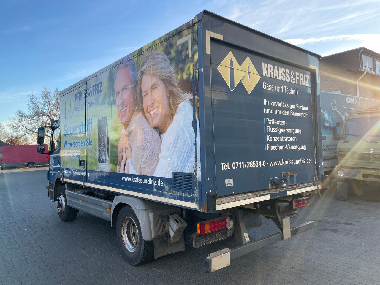 Mercedes-Benz Atego 2 6-Zyl. 4x2 1224 Klima, Radstand: 3.56m. - شاحنة صندوقية: صورة 2 Mercedes-Benz Atego 2 6-Zyl. 4x2 1224 Klima, Radstand: 3.56m. - شاحنة صندوقية: صورة 2