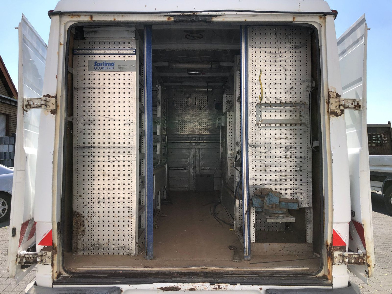 فان Mercedes-Benz Vario 816: صورة 8
