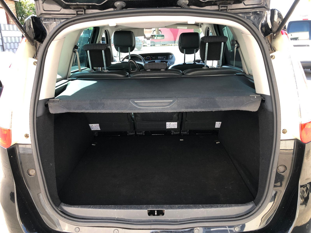 ميكروباص Renault Scenic  Grand 2.0 dCi 150 BOSE Edition,Automatik: صورة 23