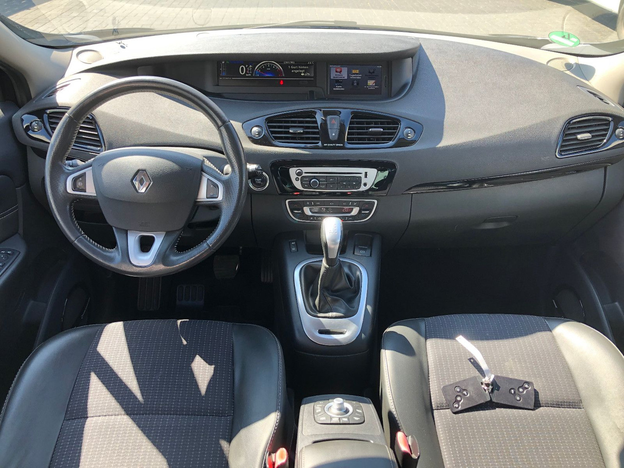 ميكروباص Renault Scenic  Grand 2.0 dCi 150 BOSE Edition,Automatik: صورة 12