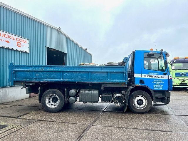 DAF 65.210 ATI 4x2 FULL STEEL KIPPER (EURO 2 / MANUAL GEARBOX / FULL STEEL SUSPENSION / P.T.O.) - شاحنة قلاب: صورة 4 DAF 65.210 ATI 4x2 FULL STEEL KIPPER (EURO 2 / MANUAL GEARBOX / FULL STEEL SUSPENSION / P.T.O.) - شاحنة قلاب: صورة 4