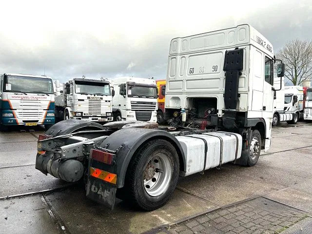 DAF 95.430 XF SPACECAB (EURO 3 / ZF16 MANUAL GEARBOX / ZF-INTARDER / AIRCONDITIONING) - رأس تريلا: صورة 3 DAF 95.430 XF SPACECAB (EURO 3 / ZF16 MANUAL GEARBOX / ZF-INTARDER / AIRCONDITIONING) - رأس تريلا: صورة 3