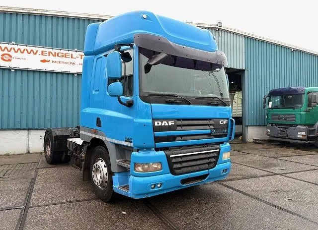 DAF CF 85.460 SPACECAB (ZF16 MANUAL GEARBOX / MX-BRAKE / AIRCONDITIONING / EURO 5) - رأس تريلا: صورة 2 DAF CF 85.460 SPACECAB (ZF16 MANUAL GEARBOX / MX-BRAKE / AIRCONDITIONING / EURO 5) - رأس تريلا: صورة 2