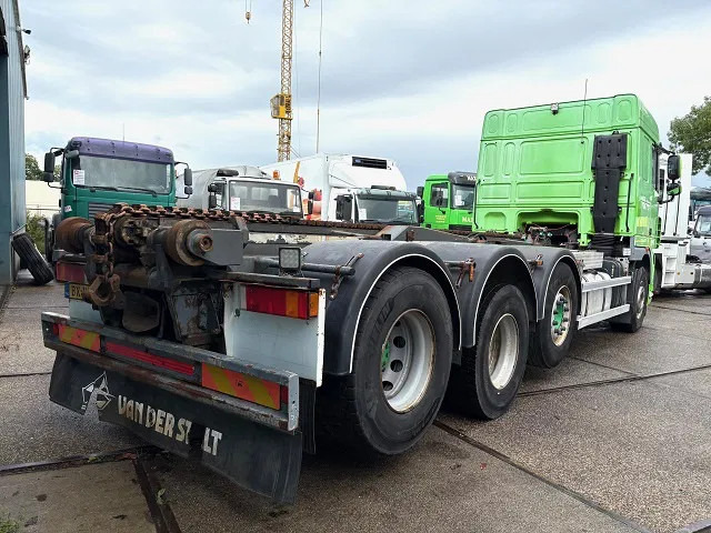 DAF XF 105.460 8x2 CHASSIS WITH MULTILIFT SYSTEM (ZF16 MANUAL GEARBOX / MX-BRAKE / 9.000 KG. FRONT-AXLE / LIFT-AXLES / FRIDGE / ETC. - ناقلة حاويات/ شاحنة حاويات: صورة 3 DAF XF 105.460 8x2 CHASSIS WITH MULTILIFT SYSTEM (ZF16 MANUAL GEARBOX / MX-BRAKE / 9.000 KG. FRONT-AXLE / LIFT-AXLES / FRIDGE / ETC. - ناقلة حاويات/ شاحنة حاويات: صورة 3