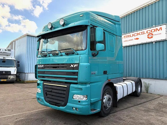 DAF XF 105.460 SPACECAB (EURO 5 / ZF16 MANUAL GEARBOX / P.T.O. / AIRCONDITIONING / FRIDGE UNDER BED / ETC.) - رأس تريلا: صورة 1 DAF XF 105.460 SPACECAB (EURO 5 / ZF16 MANUAL GEARBOX / P.T.O. / AIRCONDITIONING / FRIDGE UNDER BED / ETC.) - رأس تريلا: صورة 1