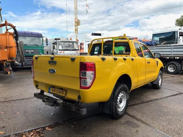 Ford Ranger 2.2TDCI 4x4 SUPERCAB PICK-UP (APK/TUV 11-2026!) (6 GEARS MANUAL GEARBOX / AIRCONDITIONING / ETC!!) RANGER 2.2TDCI 4x4 SUPERCAB P - شاحنة البيك أب: صورة 3 Ford Ranger 2.2TDCI 4x4 SUPERCAB PICK-UP (APK/TUV 11-2026!) (6 GEARS MANUAL GEARBOX / AIRCONDITIONING / ETC!!) RANGER 2.2TDCI 4x4 SUPERCAB P - شاحنة البيك أب: صورة 3