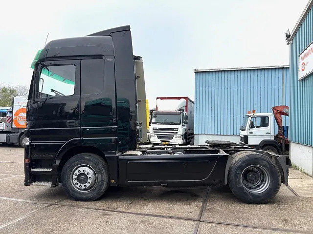 Mercedes-Benz Actros 1840 LS (MP1) 4x2 MEGASPACE (EPS WITH CLUTCH (3 PEDALS) / RETARDER / AIRCONDITIONING) - مقطورة السحب: صورة 5 Mercedes-Benz Actros 1840 LS (MP1) 4x2 MEGASPACE (EPS WITH CLUTCH (3 PEDALS) / RETARDER / AIRCONDITIONING) - مقطورة السحب: صورة 5