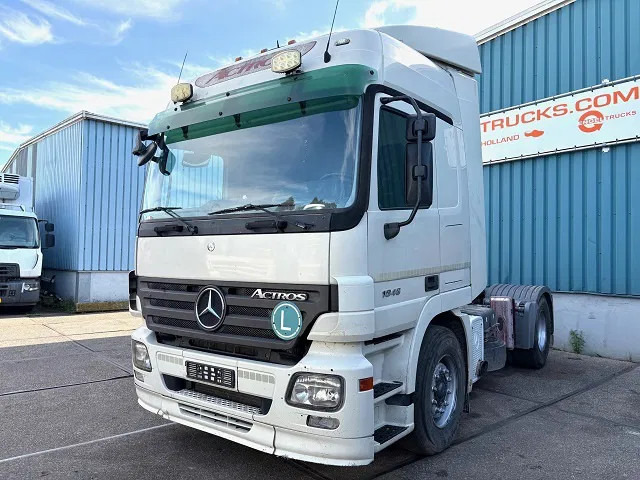 Mercedes-Benz Actros 1846 LS (MP2) (EPS WITH CLUTCH (3 PEDALS) / RETARDER / AIRCONDITIONING / ETC) - مقطورة السحب: صورة 1 Mercedes-Benz Actros 1846 LS (MP2) (EPS WITH CLUTCH (3 PEDALS) / RETARDER / AIRCONDITIONING / ETC) - مقطورة السحب: صورة 1