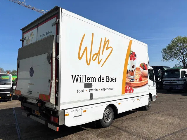 Mercedes-Benz Atego 816 L 4x2 ORIGINAL DUTCH COOLER TRUCK WITH CARRIER XARIOS 600D/E (MANUAL GEARBOX / AIRCONDITIONING / 2.000 KG. TAILLIFT) - شاحنة ذات مبرد: صورة 3 Mercedes-Benz Atego 816 L 4x2 ORIGINAL DUTCH COOLER TRUCK WITH CARRIER XARIOS 600D/E (MANUAL GEARBOX / AIRCONDITIONING / 2.000 KG. TAILLIFT) - شاحنة ذات مبرد: صورة 3