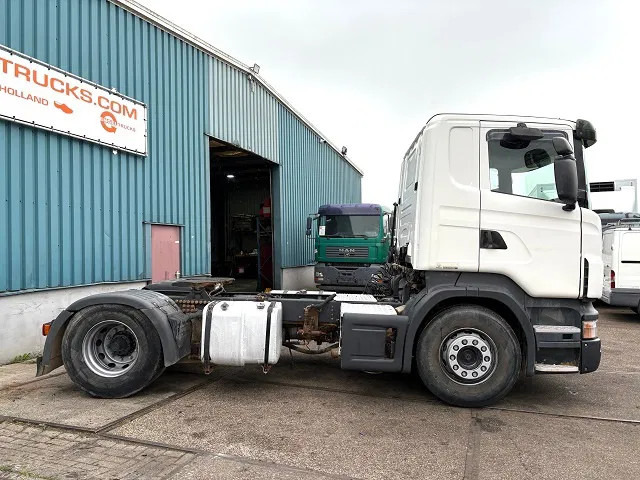 Scania R380 LA 4x2 DAYCAB (EURO 3 / 12 GEARS MANUAL GEARBOX / RETARDER / HYDRAULIC KIT / P.T.O.) - رأس تريلا: صورة 4 Scania R380 LA 4x2 DAYCAB (EURO 3 / 12 GEARS MANUAL GEARBOX / RETARDER / HYDRAULIC KIT / P.T.O.) - رأس تريلا: صورة 4