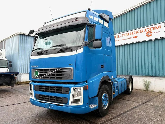 Volvo FH 400 GLOBETROTTER (VIN: 7B446149 / I-SHIFT / ADR-VLG / AIRCONDITIONING / COMPLETE SPOILERSET ON CABIN) - رأس تريلا: صورة 1 Volvo FH 400 GLOBETROTTER (VIN: 7B446149 / I-SHIFT / ADR-VLG / AIRCONDITIONING / COMPLETE SPOILERSET ON CABIN) - رأس تريلا: صورة 1