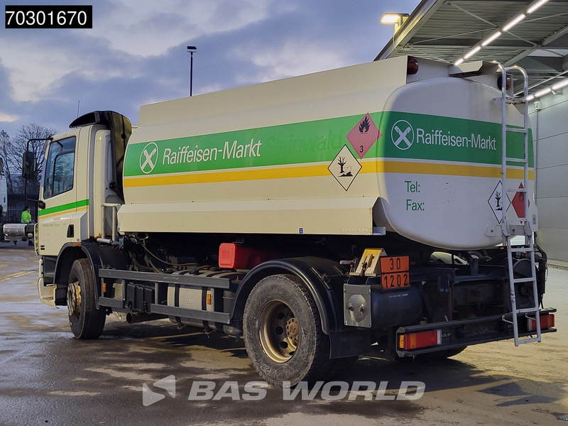 DAF CF75.310 4X2 13500 Lohr tanker 2 compartments ADR Manual Euro 3 - شاحنة صهريج: صورة 2 DAF CF75.310 4X2 13500 Lohr tanker 2 compartments ADR Manual Euro 3 - شاحنة صهريج: صورة 2