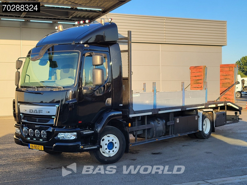 DAF LF 180 4X2 14t NL-Truck Machine transporter Oprijwagen Hydraulic ramps Euro 6 - شاحنة نقل سيارات شاحنة: صورة 3 DAF LF 180 4X2 14t NL-Truck Machine transporter Oprijwagen Hydraulic ramps Euro 6 - شاحنة نقل سيارات شاحنة: صورة 3
