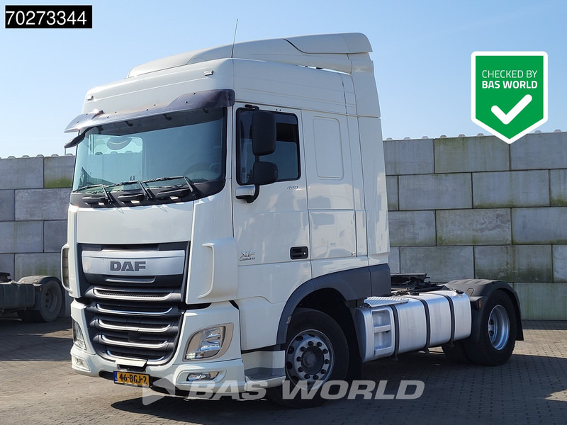 DAF XF 440 4X2 NL-Truck SSC Retarder 2X Tanks - مقطورة السحب: صورة 1 DAF XF 440 4X2 NL-Truck SSC Retarder 2X Tanks - مقطورة السحب: صورة 1
