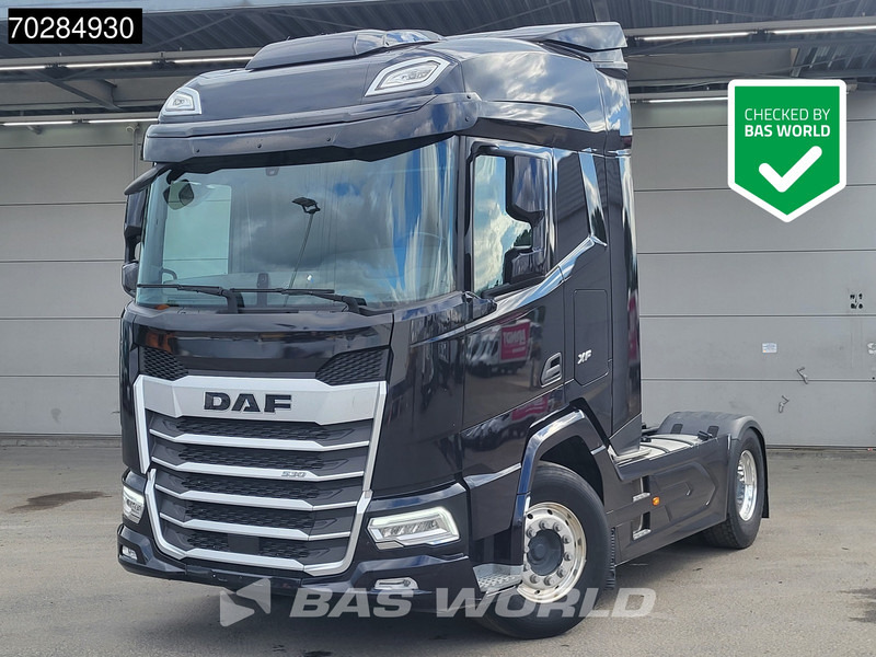 DAF XF 530 4X2 Retarder Hydraulik Standklima LED Alcoa's - مقطورة السحب: صورة 1 DAF XF 530 4X2 Retarder Hydraulik Standklima LED Alcoa's - مقطورة السحب: صورة 1