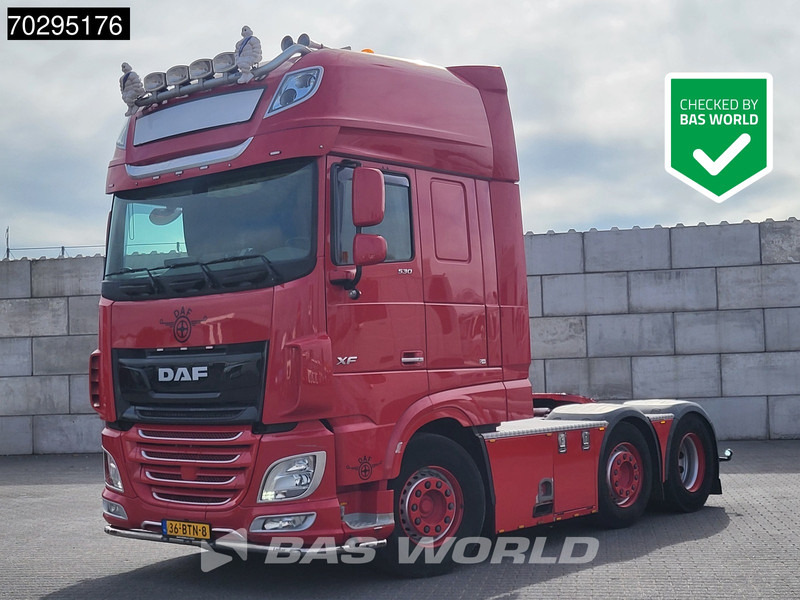 DAF XF 530 6X2 Special Interior! NL-Truck SSC Lift+Lenkachse ACC Navi Euro 6 - مقطورة السحب: صورة 1 DAF XF 530 6X2 Special Interior! NL-Truck SSC Lift+Lenkachse ACC Navi Euro 6 - مقطورة السحب: صورة 1