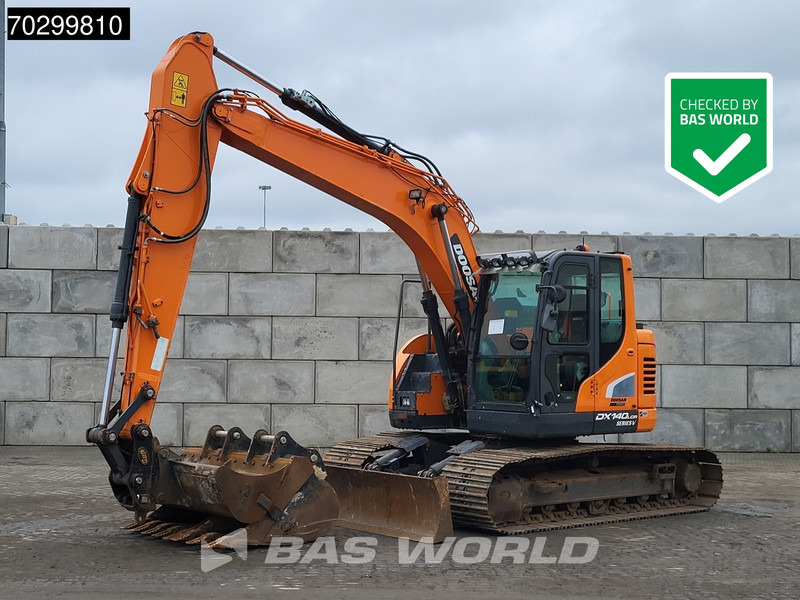 Doosan DX140 LCR-5 BLADE - 3 BUCKETS - حفار زاحف: صورة 1 Doosan DX140 LCR-5 BLADE - 3 BUCKETS - حفار زاحف: صورة 1