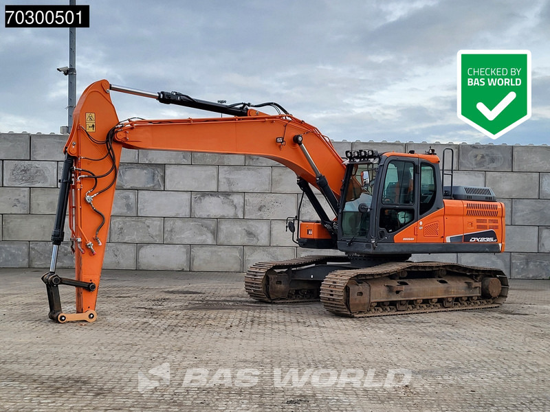 Doosan DX235 LC-5 (NOT DX225 / DX255) - حفار زاحف: صورة 1 Doosan DX235 LC-5 (NOT DX225 / DX255) - حفار زاحف: صورة 1