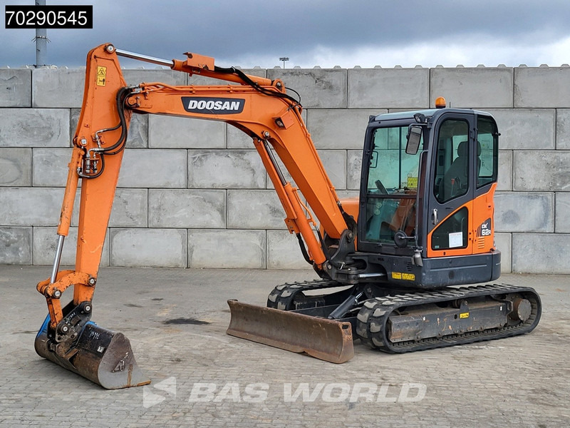 Doosan DX62 R-3 3 BUCKETS - A/C - حفار صغير: صورة 3 Doosan DX62 R-3 3 BUCKETS - A/C - حفار صغير: صورة 3