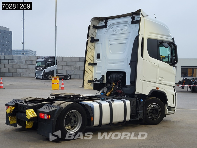 Ford F-Max 500 4X2 2x Tanks ACC Navi Euro 6 - مقطورة السحب: صورة 5 Ford F-Max 500 4X2 2x Tanks ACC Navi Euro 6 - مقطورة السحب: صورة 5
