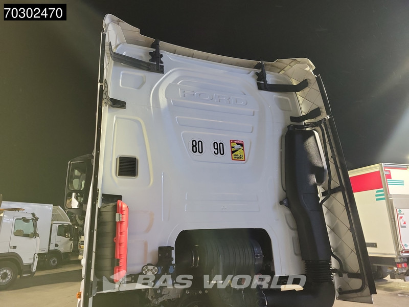 Ford F-Max 500 4X2 Retarder Standklima 2xTanks ACC LED Euro 6 - رأس تريلا: صورة 5 Ford F-Max 500 4X2 Retarder Standklima 2xTanks ACC LED Euro 6 - رأس تريلا: صورة 5