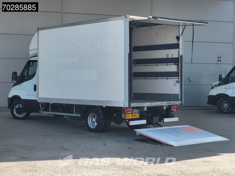 Iveco Daily 35C16 3.0L Laadklep Zijdeur Bakwagen Airco Cruise Euro6 Meubelbak Koffer 20m3 A/C Cruise control - شاحنة بصندوق مغلق: صورة 2 Iveco Daily 35C16 3.0L Laadklep Zijdeur Bakwagen Airco Cruise Euro6 Meubelbak Koffer 20m3 A/C Cruise control - شاحنة بصندوق مغلق: صورة 2