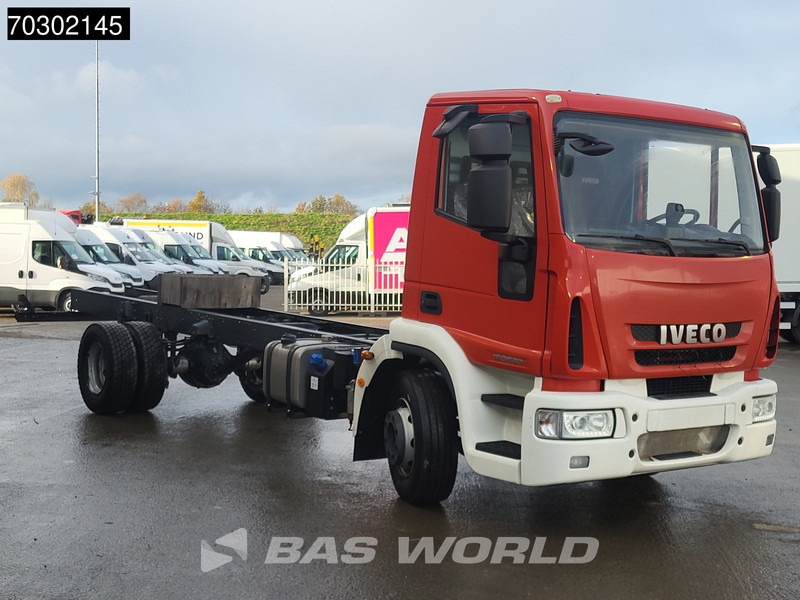 Iveco Eurocargo 160E320 4X2 NEW! 16T chassis 2016 production Euro 6 - شاحنة بهيكل معدني للمقصورة: صورة 3 Iveco Eurocargo 160E320 4X2 NEW! 16T chassis 2016 production Euro 6 - شاحنة بهيكل معدني للمقصورة: صورة 3