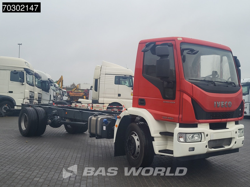 Iveco Eurocargo 180E320 4X2 NEW! 18T chassis 2017 production Euro 6 - شاحنة بهيكل معدني للمقصورة: صورة 3 Iveco Eurocargo 180E320 4X2 NEW! 18T chassis 2017 production Euro 6 - شاحنة بهيكل معدني للمقصورة: صورة 3