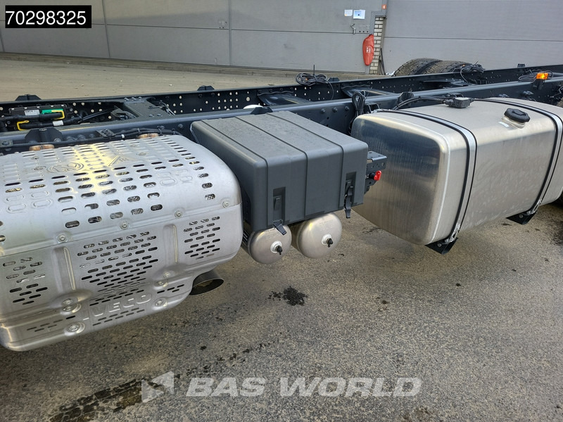 تأجير Iveco S-Way 340 4X2 NEW! Chassis Automatic LED Navi ACC Euro 6 Iveco S-Way 340 4X2 NEW! Chassis Automatic LED Navi ACC Euro 6: صورة 12 تأجير Iveco S-Way 340 4X2 NEW! Chassis Automatic LED Navi ACC Euro 6 Iveco S-Way 340 4X2 NEW! Chassis Automatic LED Navi ACC Euro 6: صورة 12