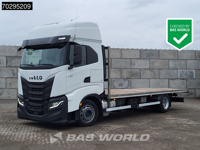 Iveco S-Way 420 4X2 7 meter Open body ACC Navi Automatic Euro 6 - شاحنات مسطحة: صورة 1 Iveco S-Way 420 4X2 7 meter Open body ACC Navi Automatic Euro 6 - شاحنات مسطحة: صورة 1