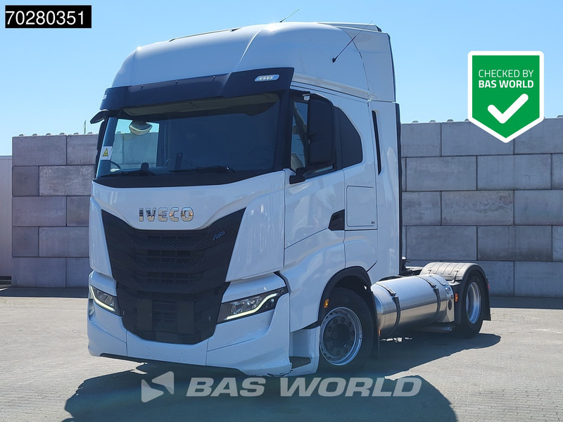 Iveco S-Way 460 4X2 LNG Retarder 2x Tanks Standklima LED Navi - مقطورة السحب: صورة 1 Iveco S-Way 460 4X2 LNG Retarder 2x Tanks Standklima LED Navi - مقطورة السحب: صورة 1