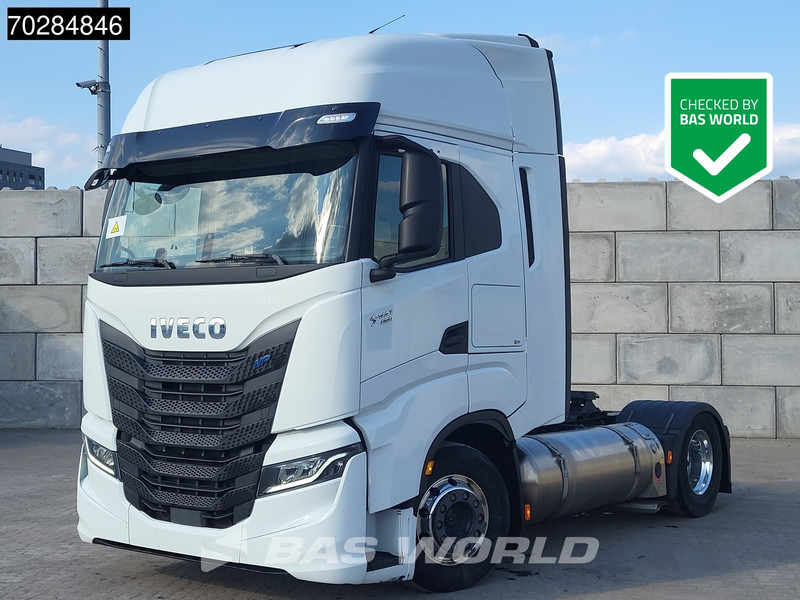 Iveco S-Way 460 S-Way 4X2 Retarder 2x LNG Tanks Navi ACC Alcoa's - مقطورة السحب: صورة 1 Iveco S-Way 460 S-Way 4X2 Retarder 2x LNG Tanks Navi ACC Alcoa's - مقطورة السحب: صورة 1