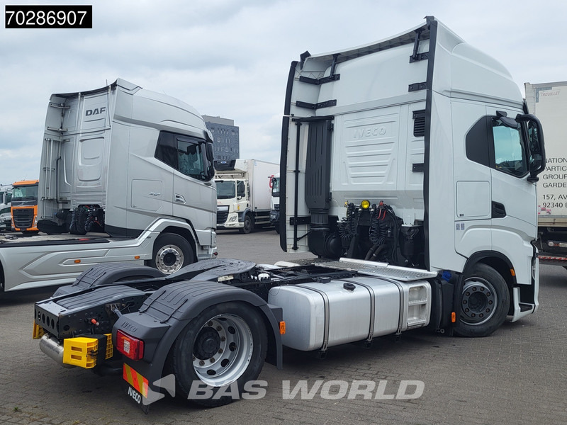 Iveco S-Way 480 4X2 Mega Retarder Standklima 2xTanks Navi ACC LED Euro 6 - مقطورة السحب: صورة 5 Iveco S-Way 480 4X2 Mega Retarder Standklima 2xTanks Navi ACC LED Euro 6 - مقطورة السحب: صورة 5