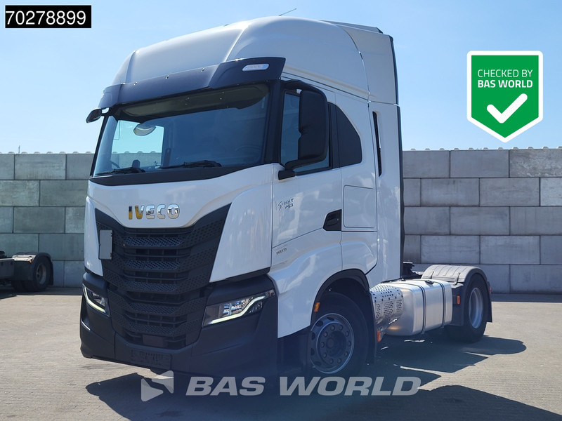 Iveco S-Way 490 4X2 Retarder 2x Tanks Standklima - مقطورة السحب: صورة 1 Iveco S-Way 490 4X2 Retarder 2x Tanks Standklima - مقطورة السحب: صورة 1