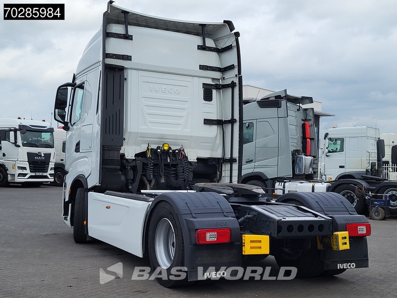 Iveco S-Way 490 4X2 Retarder Standklima 2xTanks Navi ACC LED Euro 6 - مقطورة السحب: صورة 2 Iveco S-Way 490 4X2 Retarder Standklima 2xTanks Navi ACC LED Euro 6 - مقطورة السحب: صورة 2