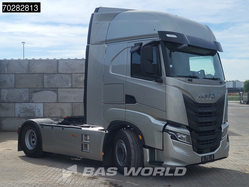 Iveco S-Way 530 4X2 Retarder Standklima LED Navi - مقطورة السحب: صورة 3 Iveco S-Way 530 4X2 Retarder Standklima LED Navi - مقطورة السحب: صورة 3