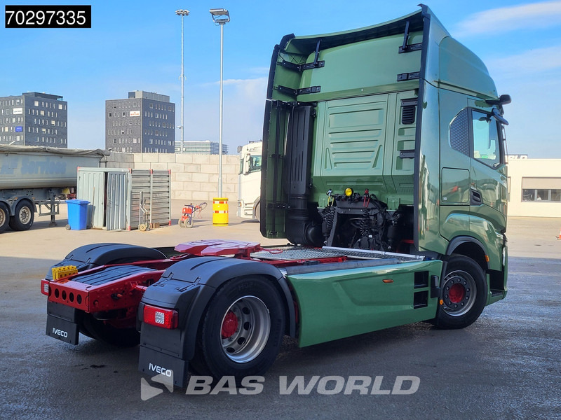 Iveco S-Way 580 4X2 NEW! Electric Steering Standklima Navi ACC LED Euro 6 - رأس تريلا: صورة 5 Iveco S-Way 580 4X2 NEW! Electric Steering Standklima Navi ACC LED Euro 6 - رأس تريلا: صورة 5