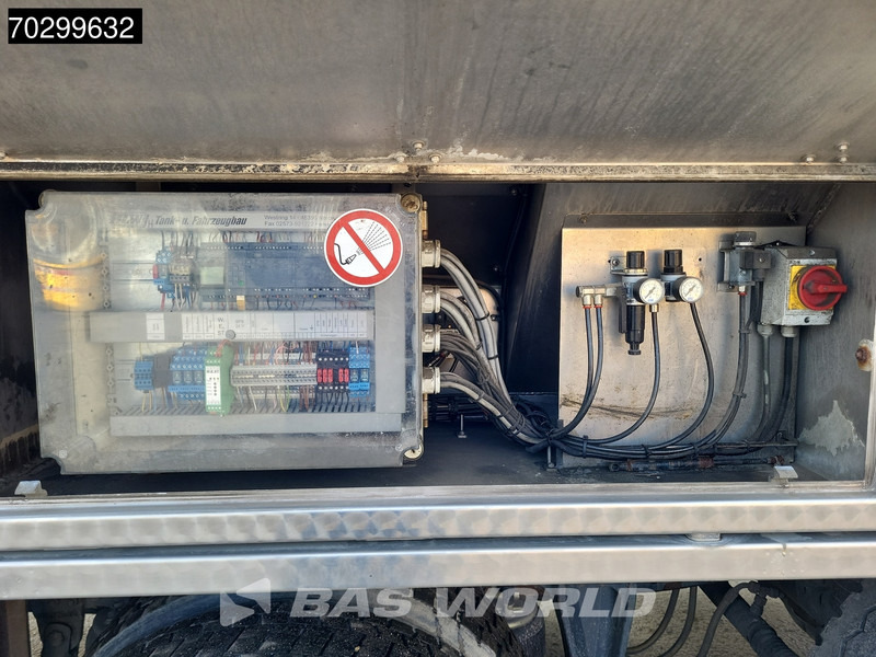 شاحنة صهريج لنقل الوقود Iveco Stralis 460 6X2 15900 LTR Retarder Lift/Steering Axle ACC Euro 6: صورة 13