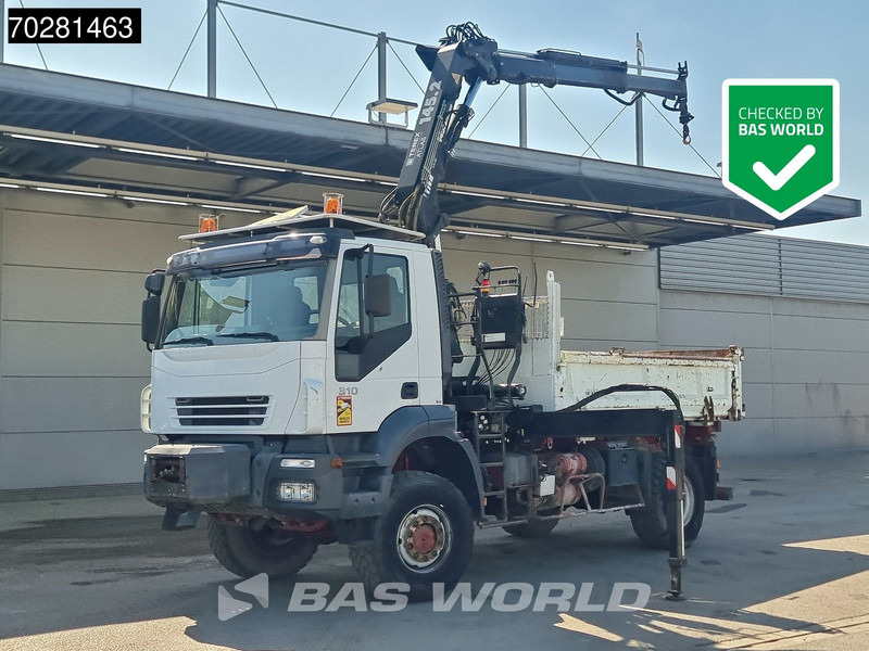 Iveco Trakker 310 4X4 Atlas 145.2-A2 Kran Crane 4x4 Big axle 6m3 3 sided tipper Euro 4 - شاحنة قلاب, شاحنة كرين: صورة 1 Iveco Trakker 310 4X4 Atlas 145.2-A2 Kran Crane 4x4 Big axle 6m3 3 sided tipper Euro 4 - شاحنة قلاب, شاحنة كرين: صورة 1