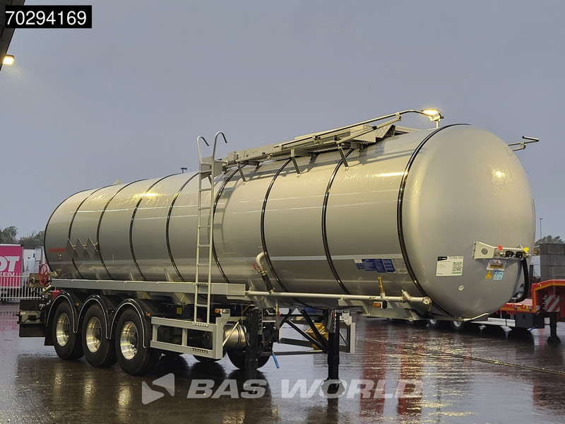 Kässbohrer STS 3 axles New! 32.000L Bitumen - نصف مقطورة صهريج: صورة 3 Kässbohrer STS 3 axles New! 32.000L Bitumen - نصف مقطورة صهريج: صورة 3