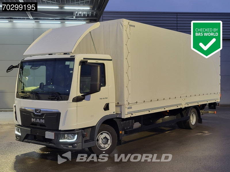 MAN TGL 12.250 4X2 Low Mileage! 12tonner 1500kg Ladebordwand Automatic Euro 6 - شاحنة ذات ستائر جانبية: صورة 1 MAN TGL 12.250 4X2 Low Mileage! 12tonner 1500kg Ladebordwand Automatic Euro 6 - شاحنة ذات ستائر جانبية: صورة 1