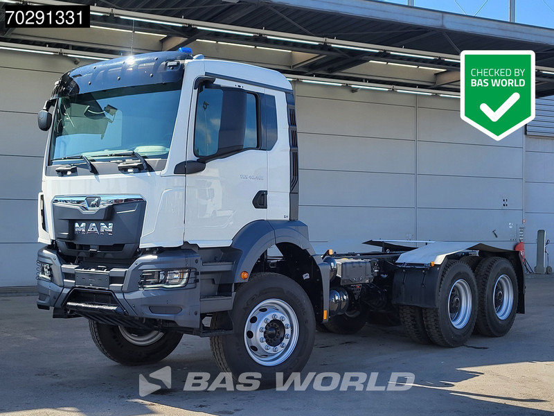 MAN TGS 40.400 6X4 New! Steelsuspension Big-Axle Automatic Euro 2 - شاحنة بهيكل معدني للمقصورة: صورة 1 MAN TGS 40.400 6X4 New! Steelsuspension Big-Axle Automatic Euro 2 - شاحنة بهيكل معدني للمقصورة: صورة 1