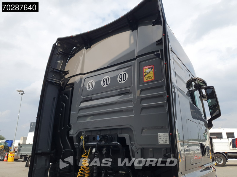 MAN TGX 18.520 4X2 Individual Lion S! GX Retarder Full-Air 2x Tanks Navi LED ACC Euro 6 - مقطورة السحب: صورة 5 MAN TGX 18.520 4X2 Individual Lion S! GX Retarder Full-Air 2x Tanks Navi LED ACC Euro 6 - مقطورة السحب: صورة 5